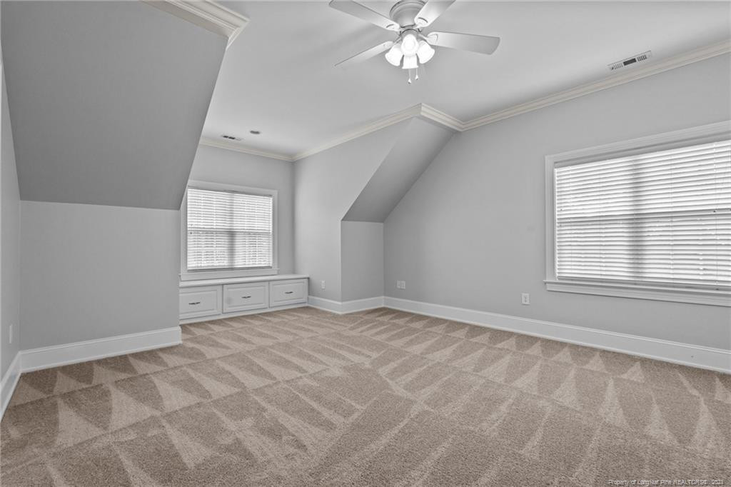 250 The Inner Circle Property Photo 27