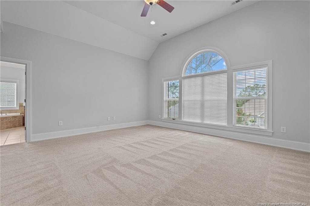 250 The Inner Circle Property Photo 29