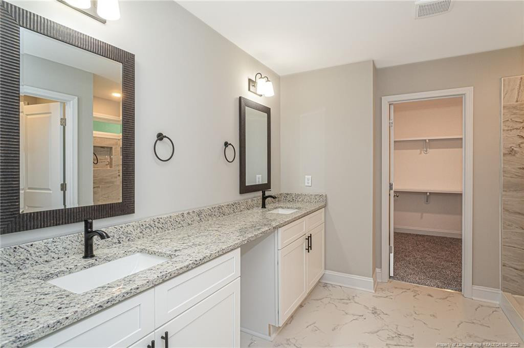 471 Randolph Avenue Property Photo 16