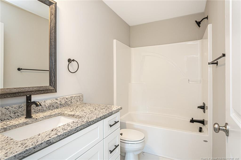 471 Randolph Avenue Property Photo 27