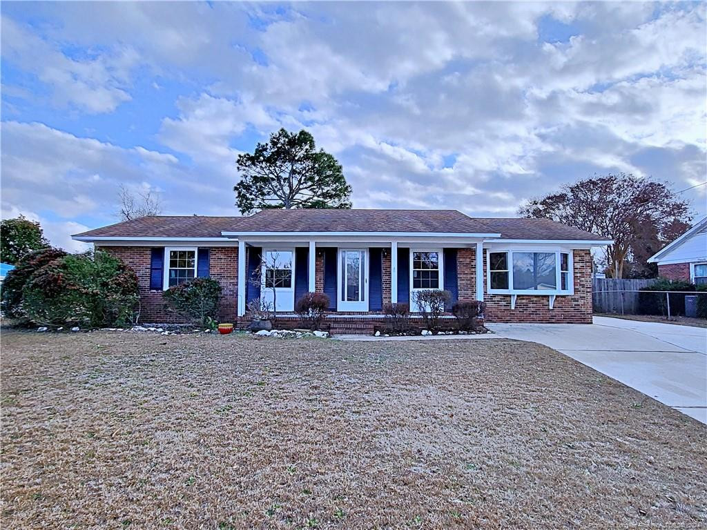 609 Clayton Drive Property Photo 1