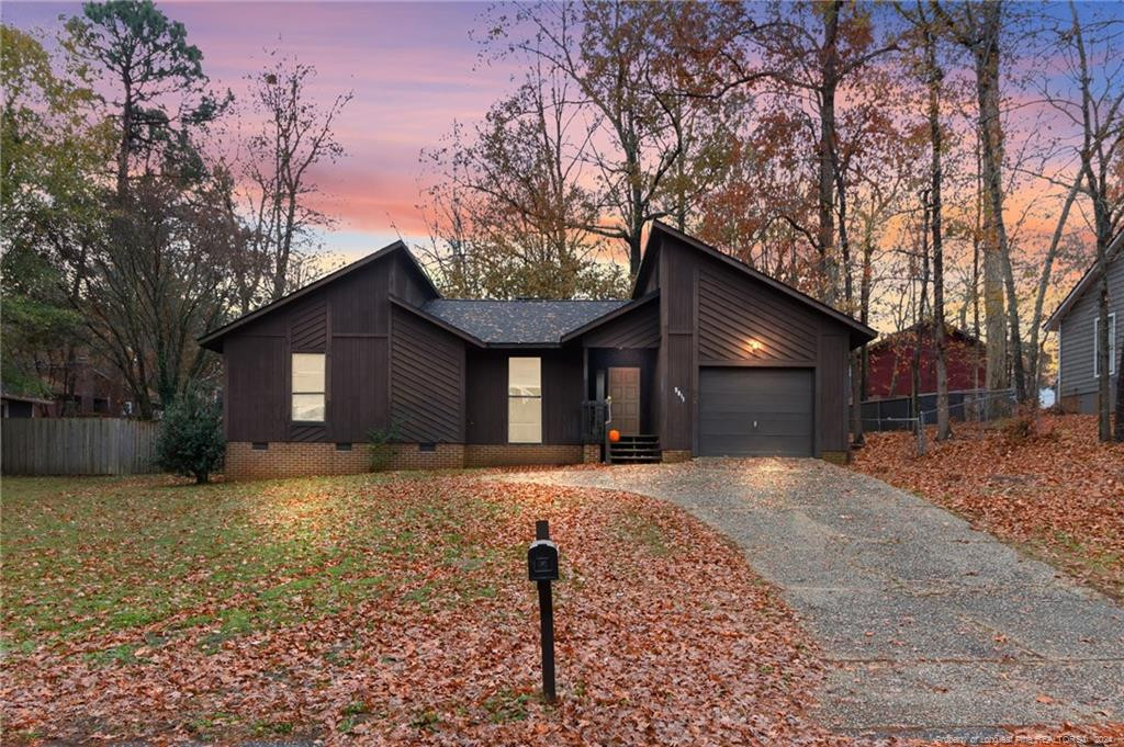 5811 Waters Edge Drive Property Photo 1