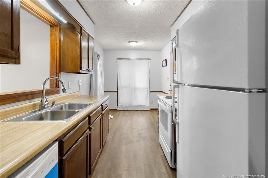5811 Waters Edge Drive Property Photo 12