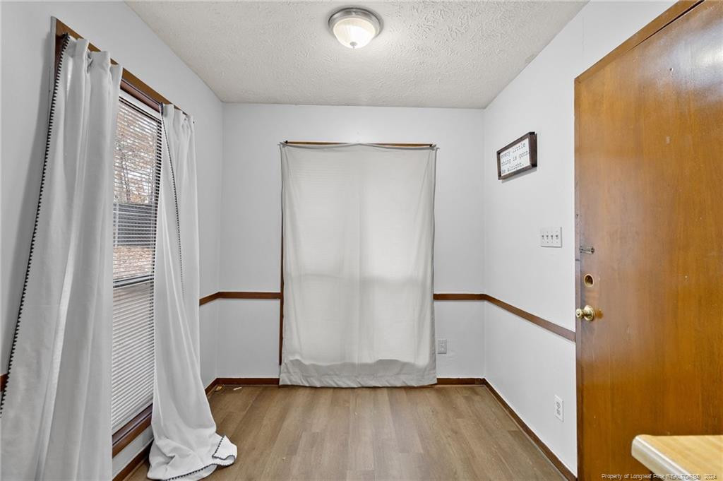 5811 Waters Edge Drive Property Photo 15