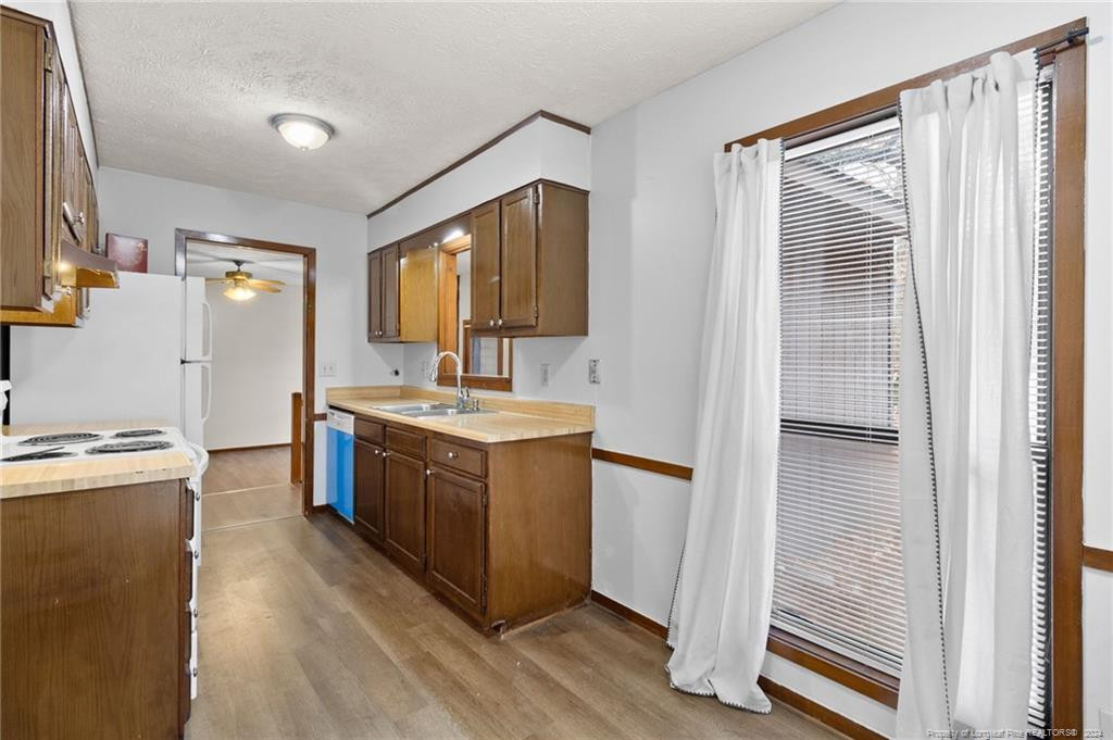 5811 Waters Edge Drive Property Photo 16