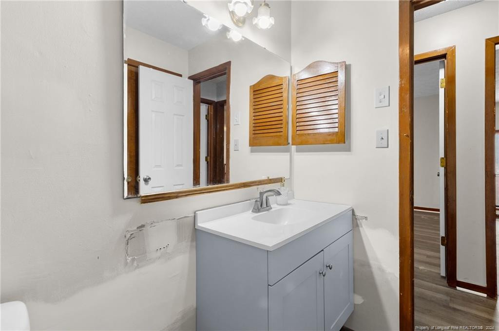 5811 Waters Edge Drive Property Photo 25