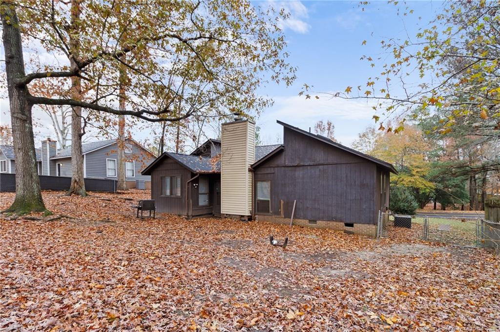 5811 Waters Edge Drive Property Photo 28