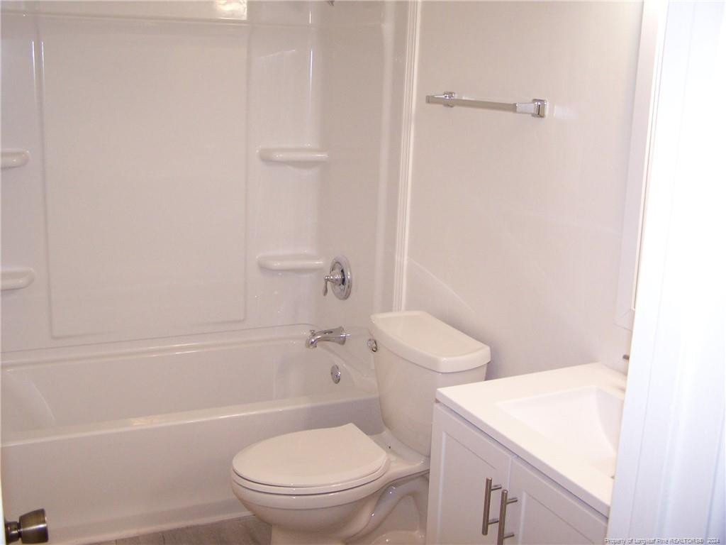583 Winding Creek Road # H Property Photo 17