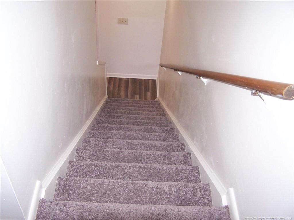 583 Winding Creek Road # H Property Photo 27