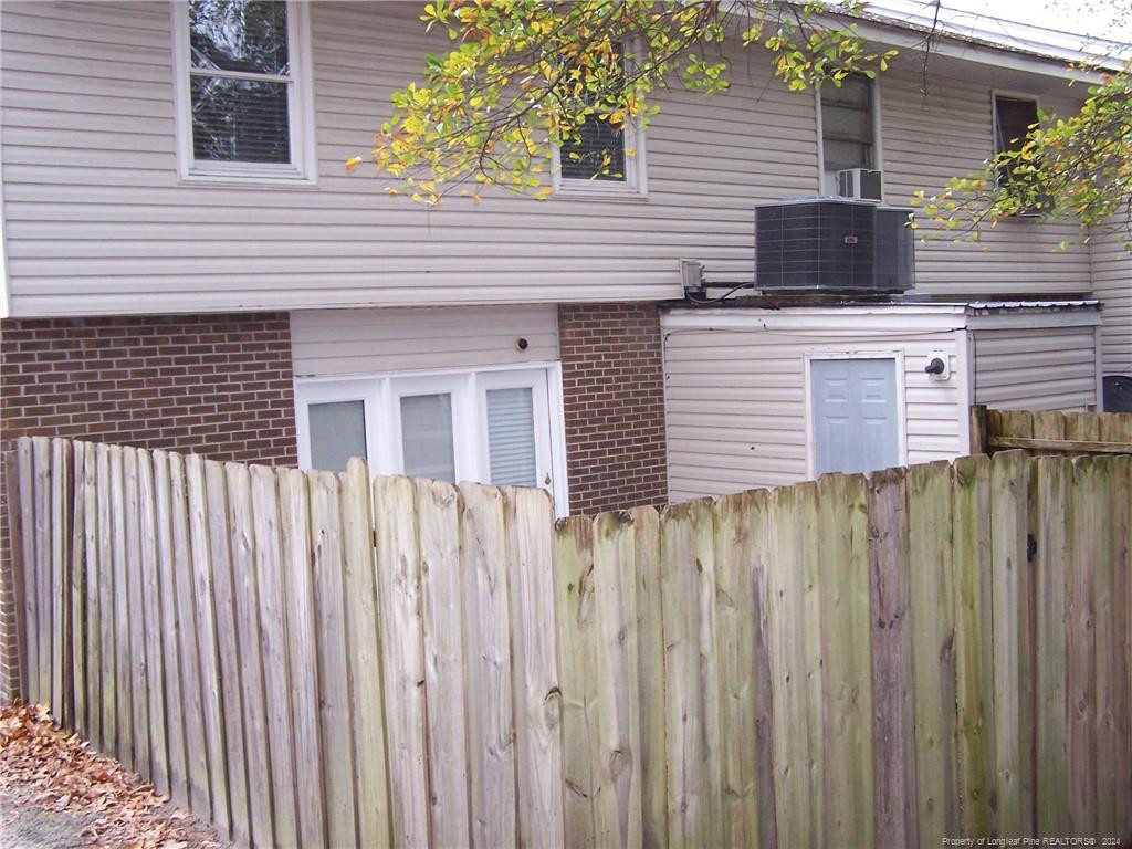 583 Winding Creek Road # H Property Photo 30