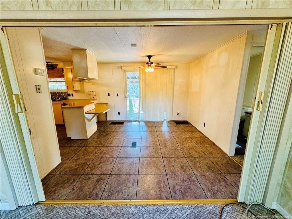 727 Rice Road Property Photo 6