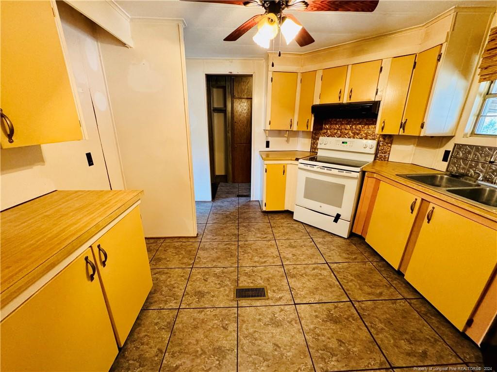 727 Rice Road Property Photo 10