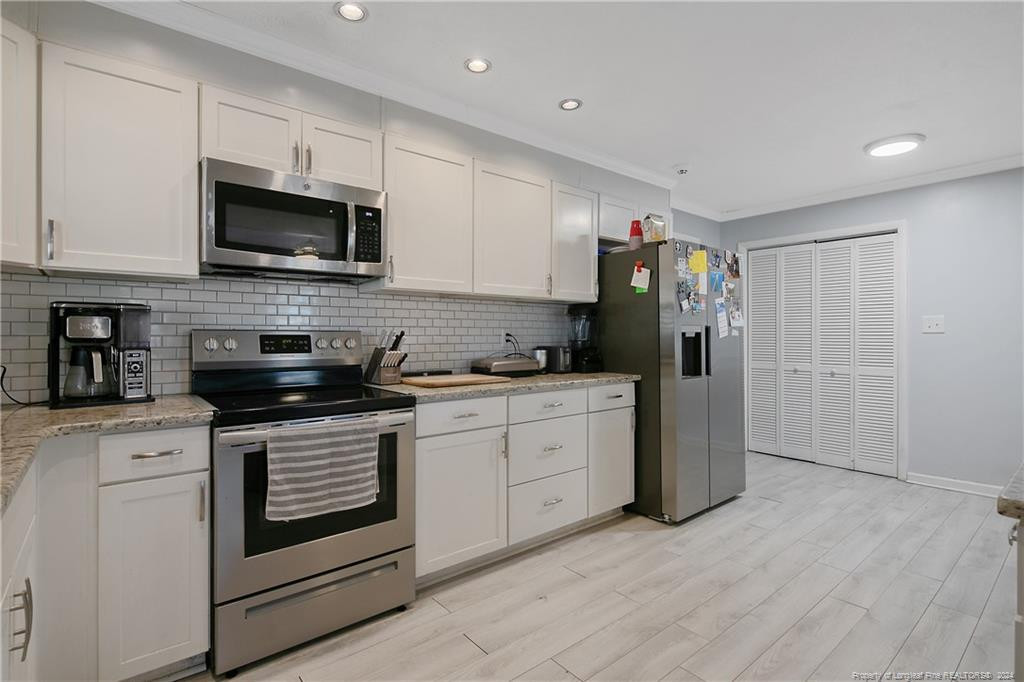 7253 Godfrey Drive Property Photo 15