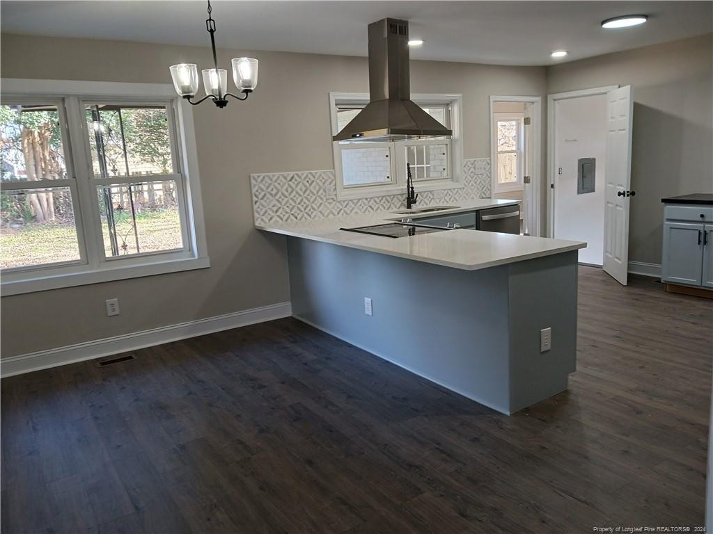 126 Star Hill Avenue Property Photo 6