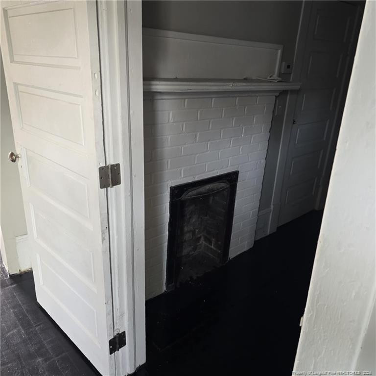 223 E Vance Street Property Photo 8
