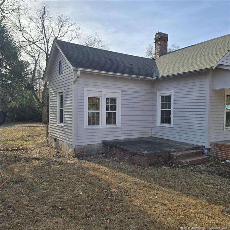 223 E Vance Street Property Photo 12