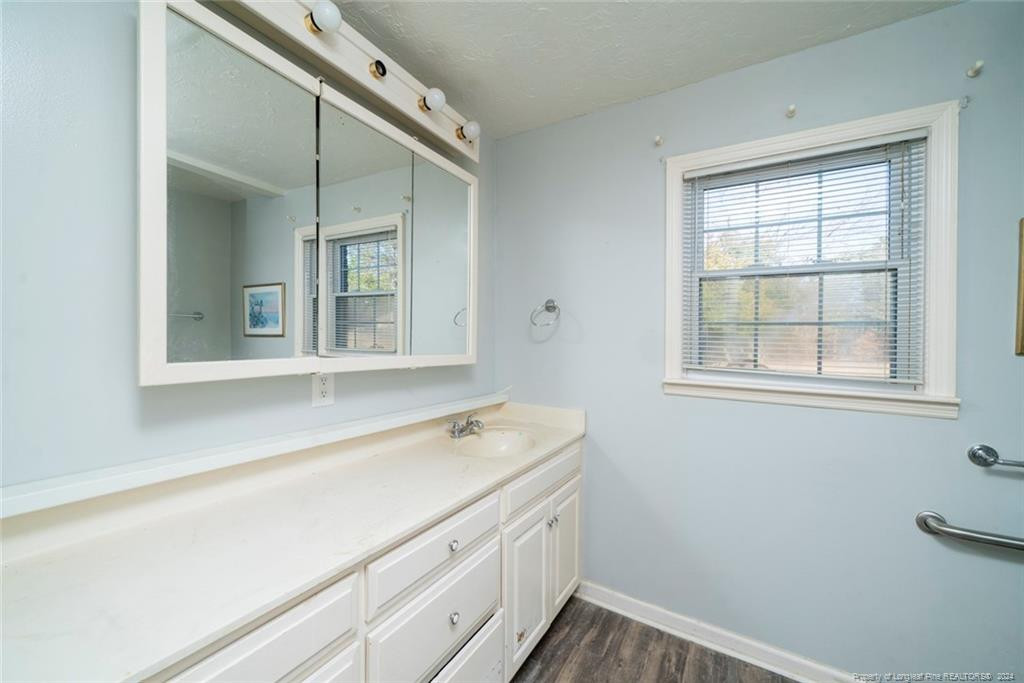 3622 Lake Forest Road Property Photo 39