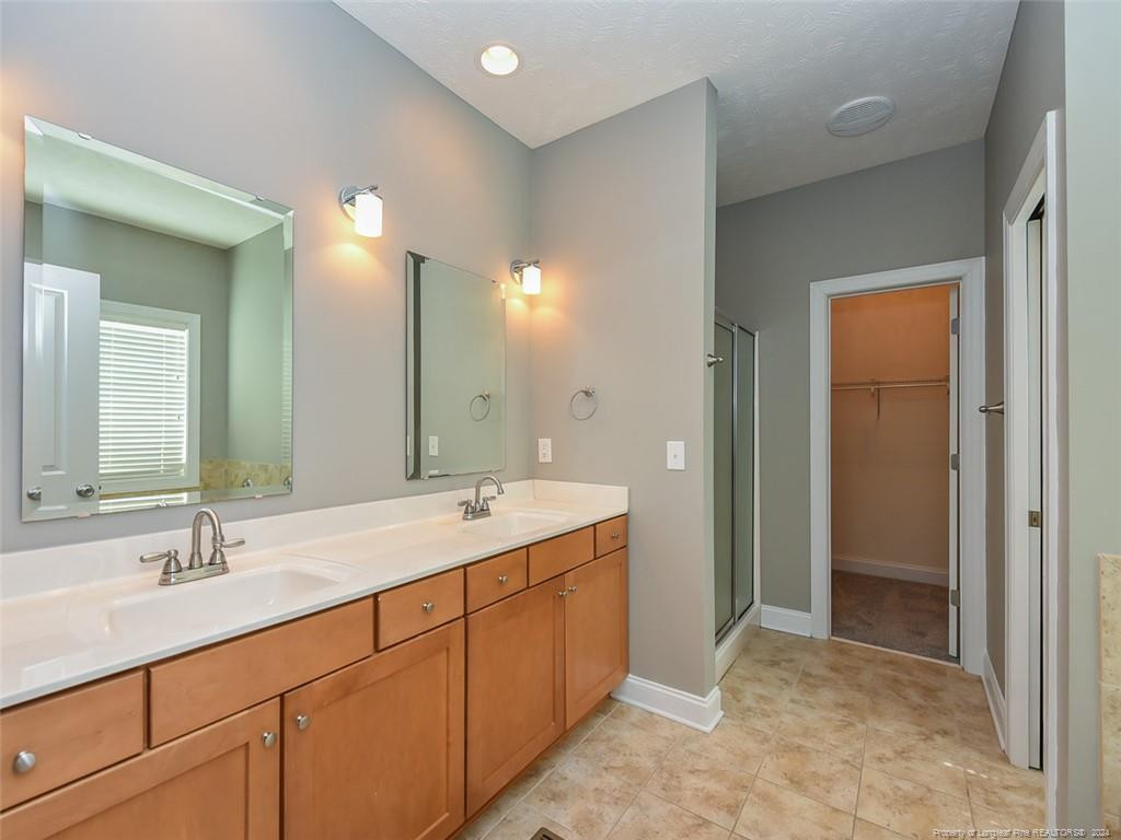 5724 Gentleman Drive Property Photo 27