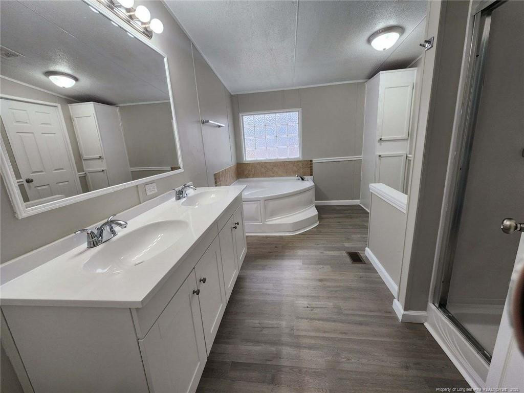 16781 Sanders Circle Street Property Photo 16