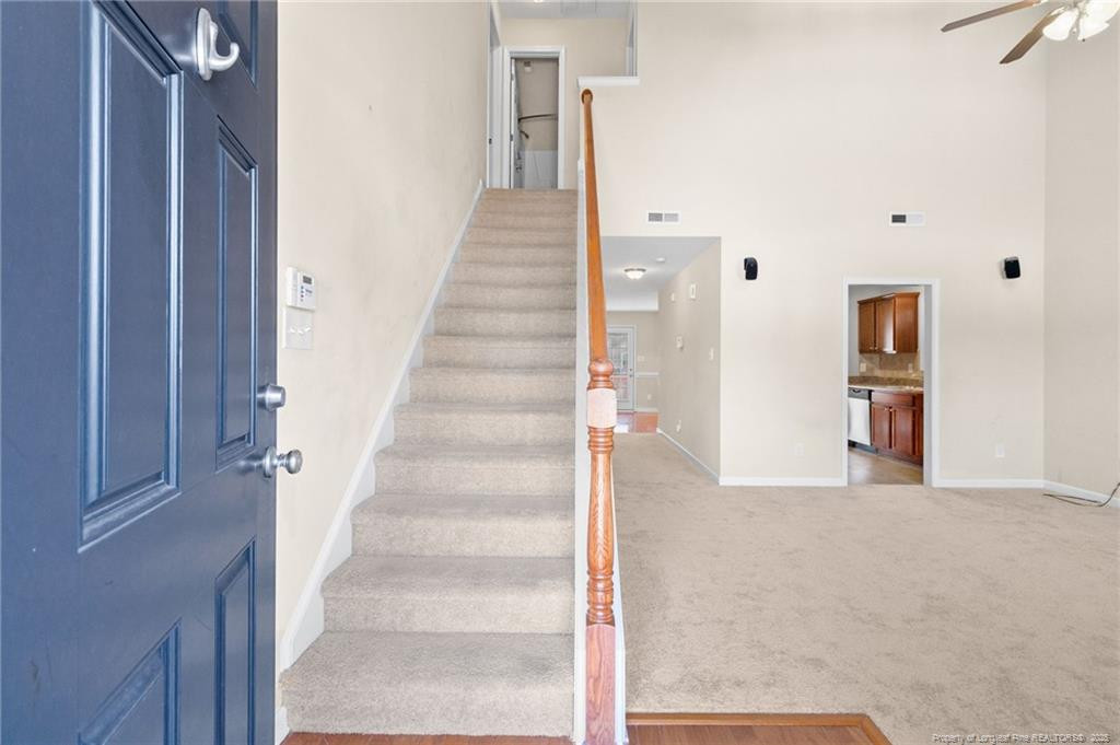 696 Valley Oak Drive Property Photo 5