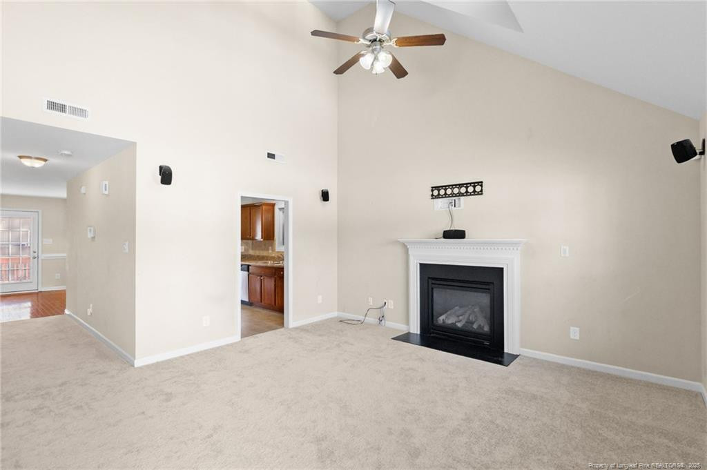 696 Valley Oak Drive Property Photo 6