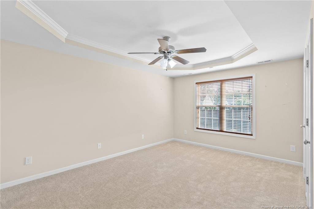 696 Valley Oak Drive Property Photo 14