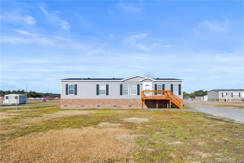71 Three Bridges Road Property Photo