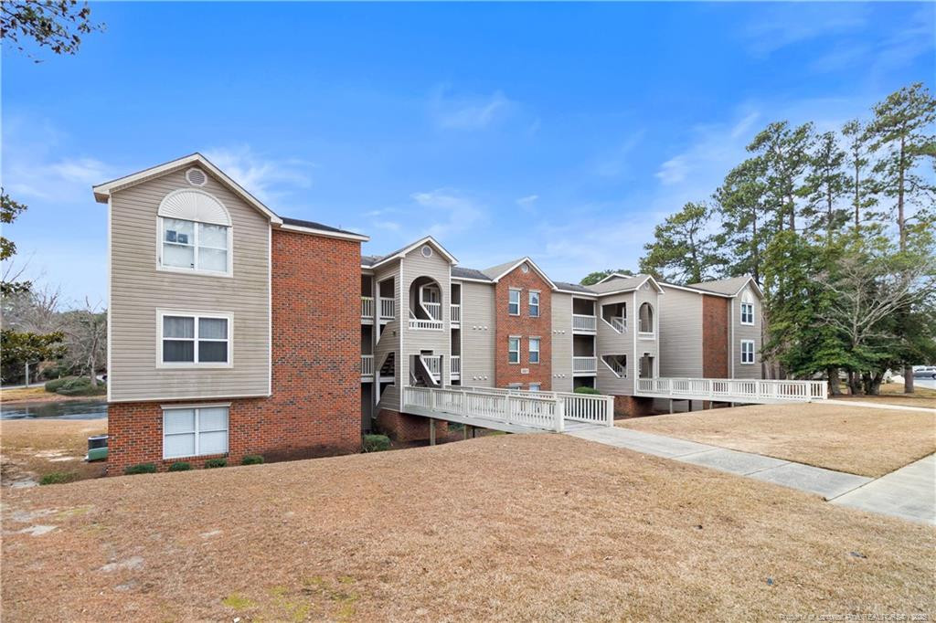 661-10 Barton's Landing Place Property Photo 1