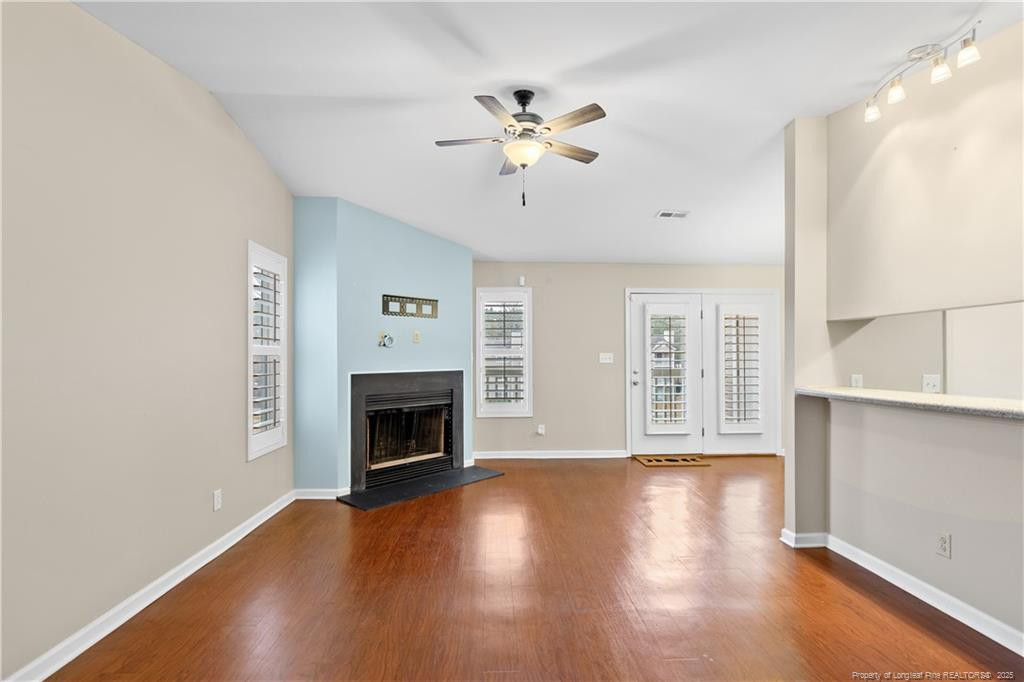 661-10 Barton's Landing Place Property Photo 5