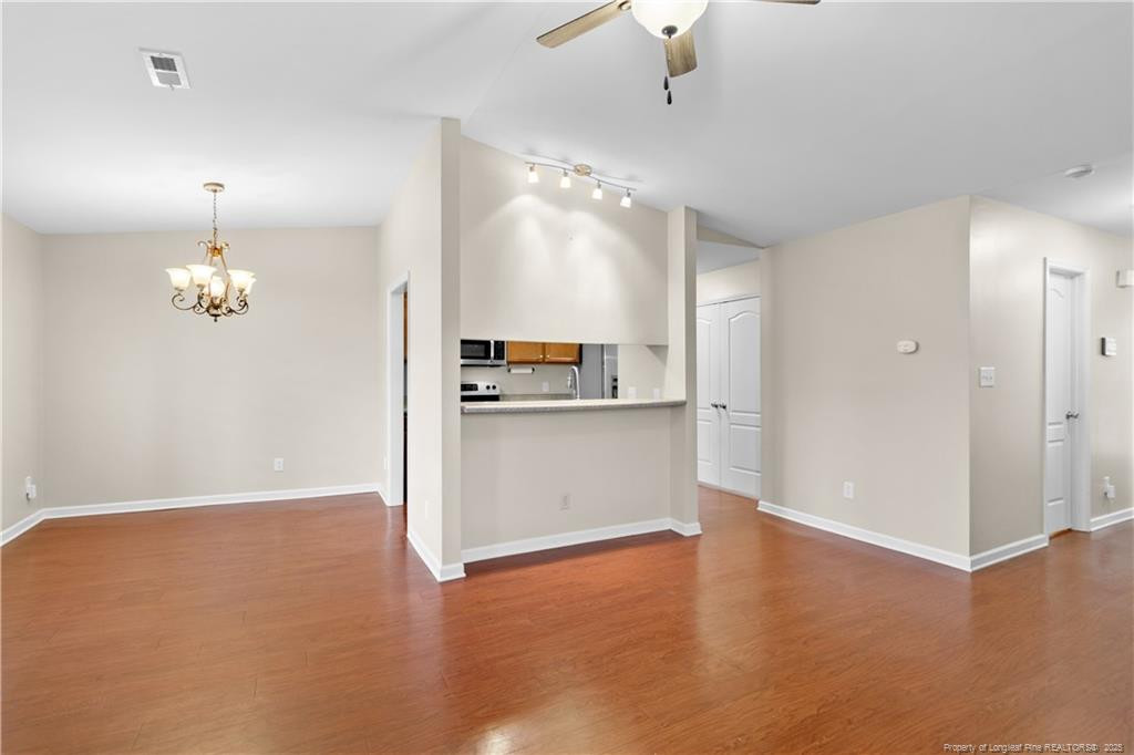 661-10 Barton's Landing Place Property Photo 8