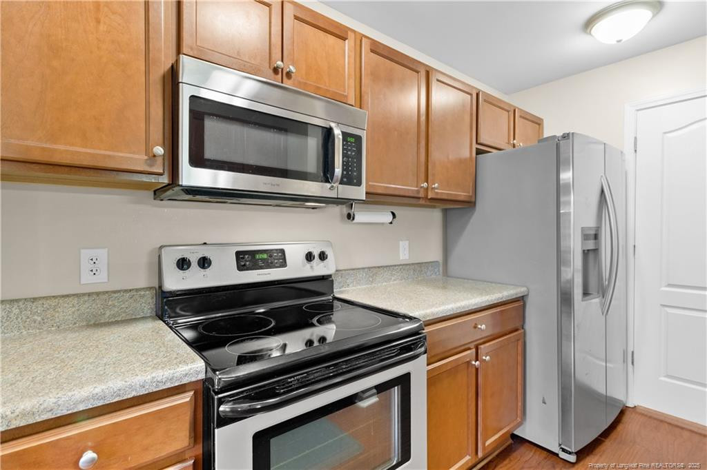 661-10 Barton's Landing Place Property Photo 15