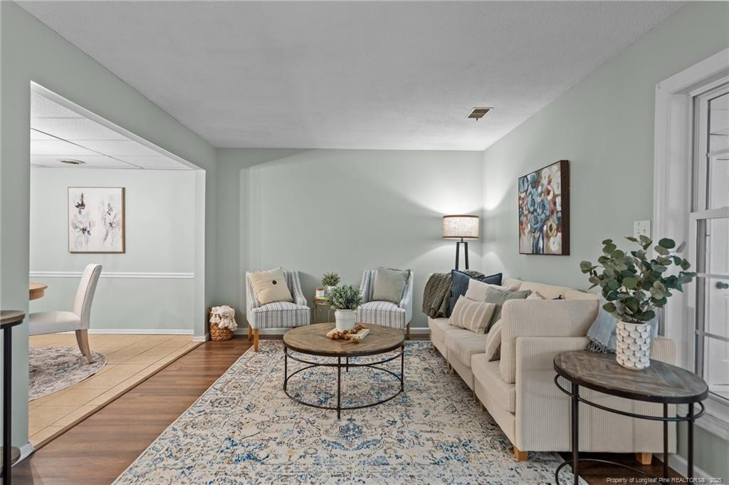 4933 Seabrook Court Property Photo 10