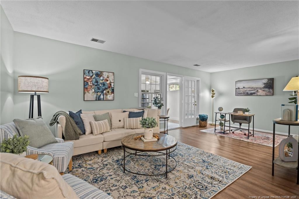4933 Seabrook Court Property Photo 11