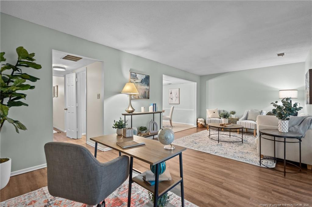 4933 Seabrook Court Property Photo 12