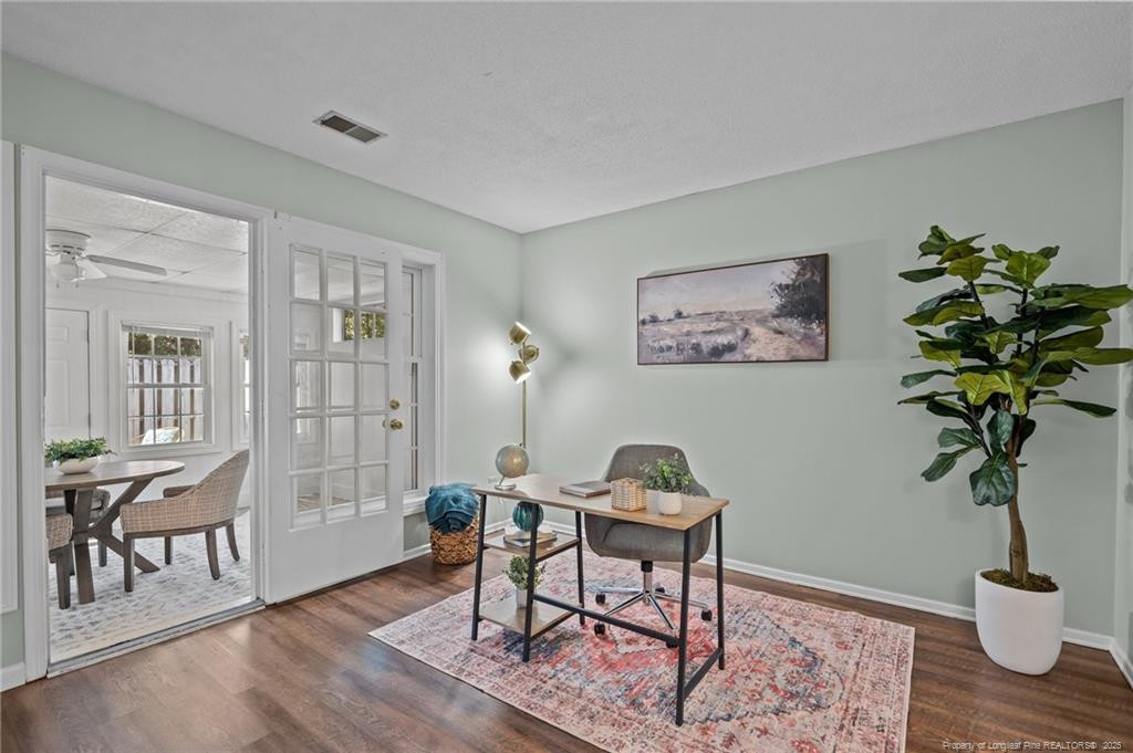 4933 Seabrook Court Property Photo 14