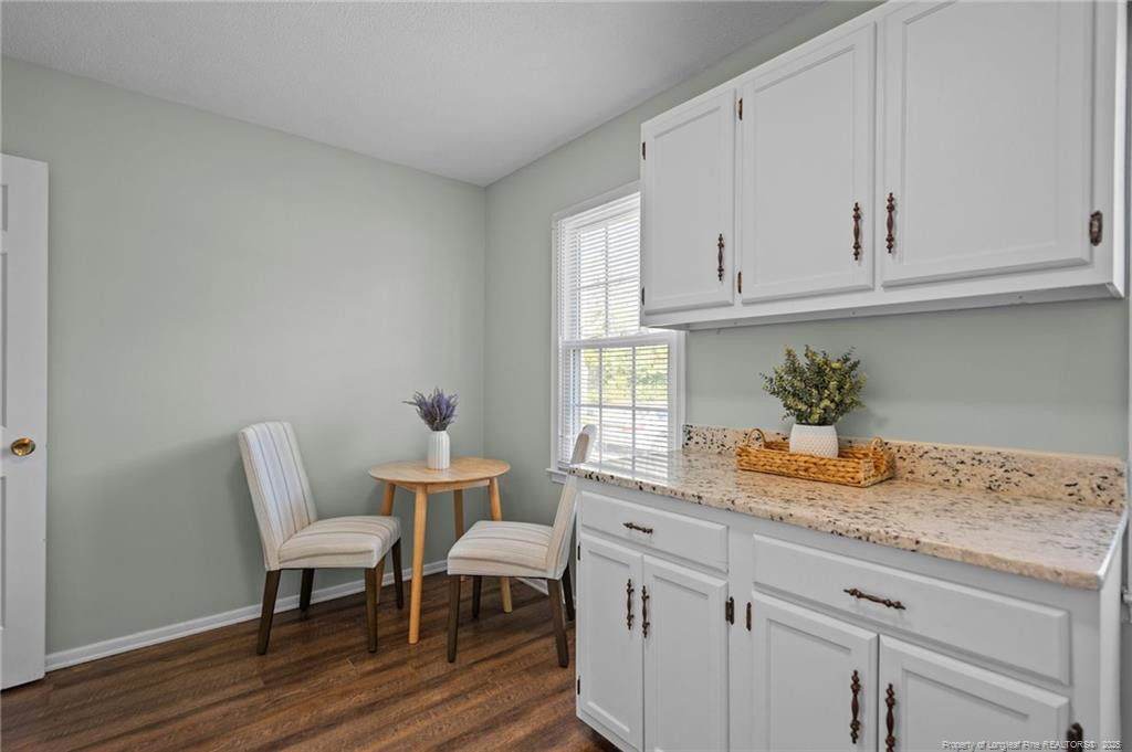 4933 Seabrook Court Property Photo 19