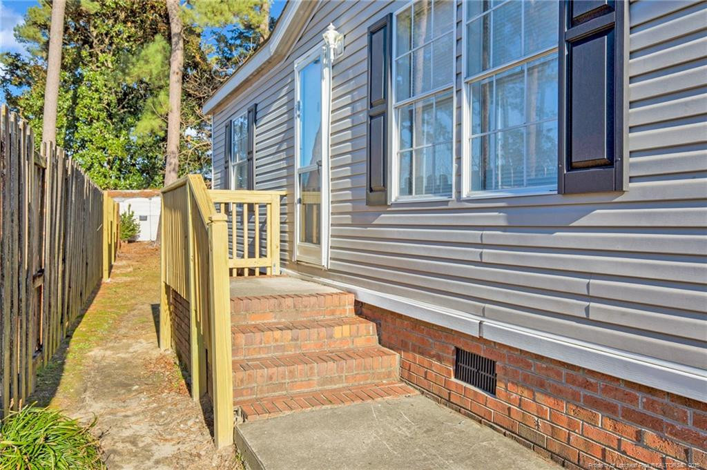 304 First Street Property Photo 1