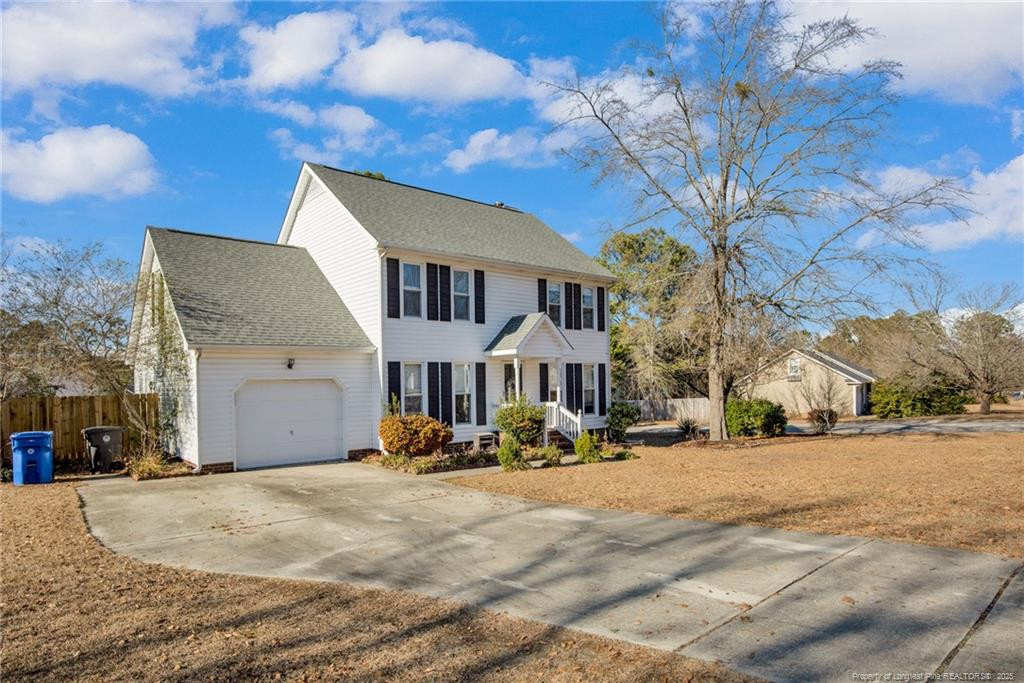 5605 Watersplash Lane Property Photo 2