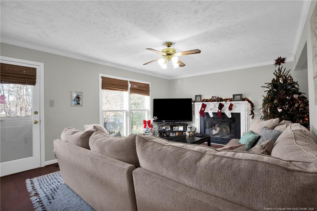 5605 Watersplash Lane Property Photo 10