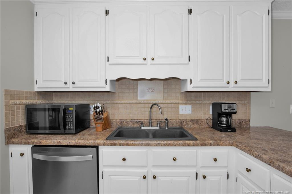 5605 Watersplash Lane Property Photo 16