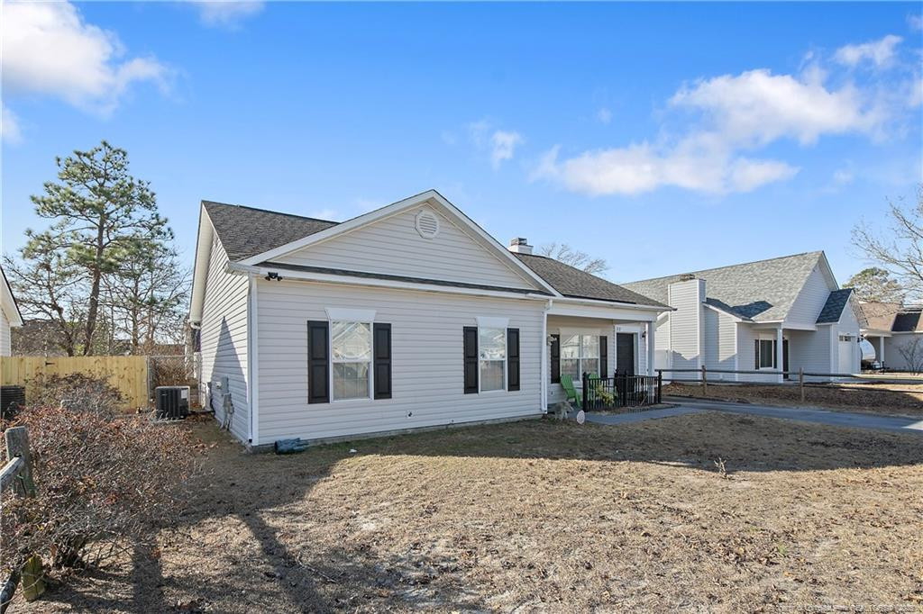3432 Ireland Drive Property Photo 2