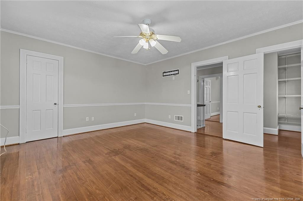 905 Clarendon Street Property Photo 29