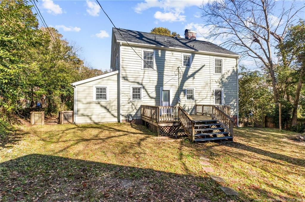 905 Clarendon Street Property Photo 36
