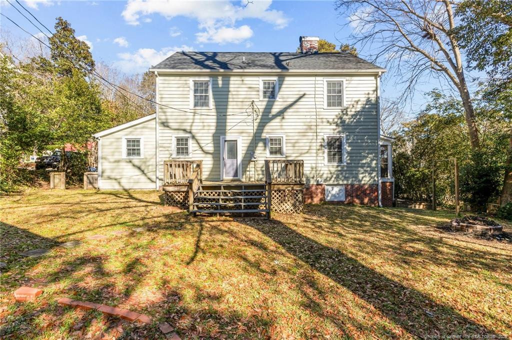 905 Clarendon Street Property Photo 37