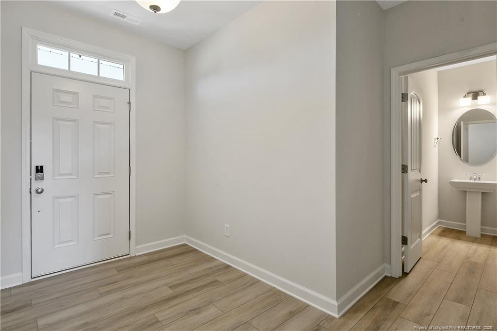 404 Whitestone Drive Property Photo 6