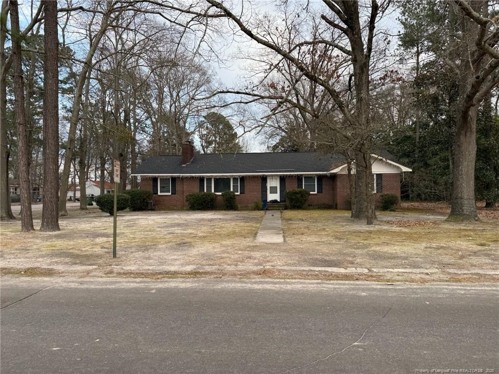 201 S Elm Street Property Photo