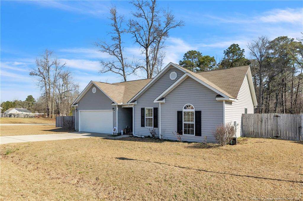 154 Pebble Lane Property Photo 2