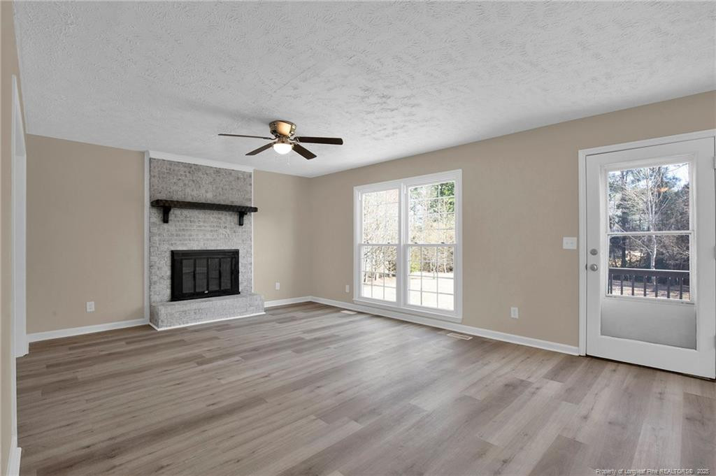 7909 Pinebuff Court Property Photo 4