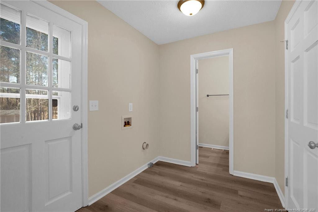 7909 Pinebuff Court Property Photo 14