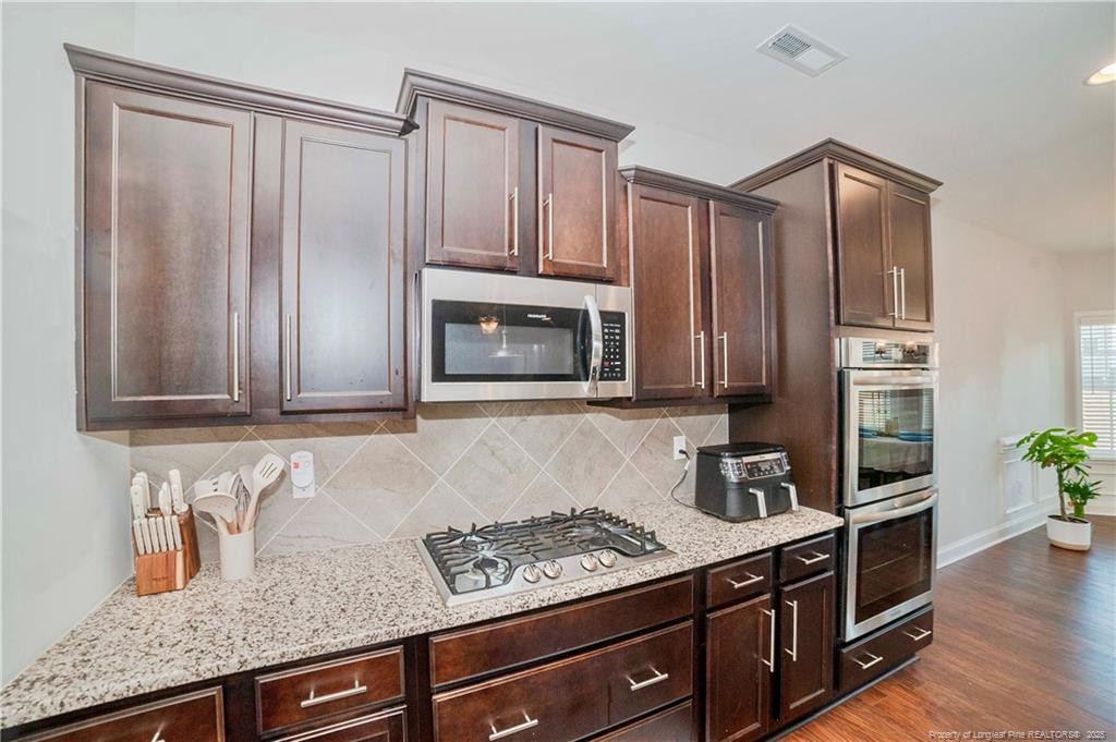 2415 Cedar Ridge Court Property Photo 13